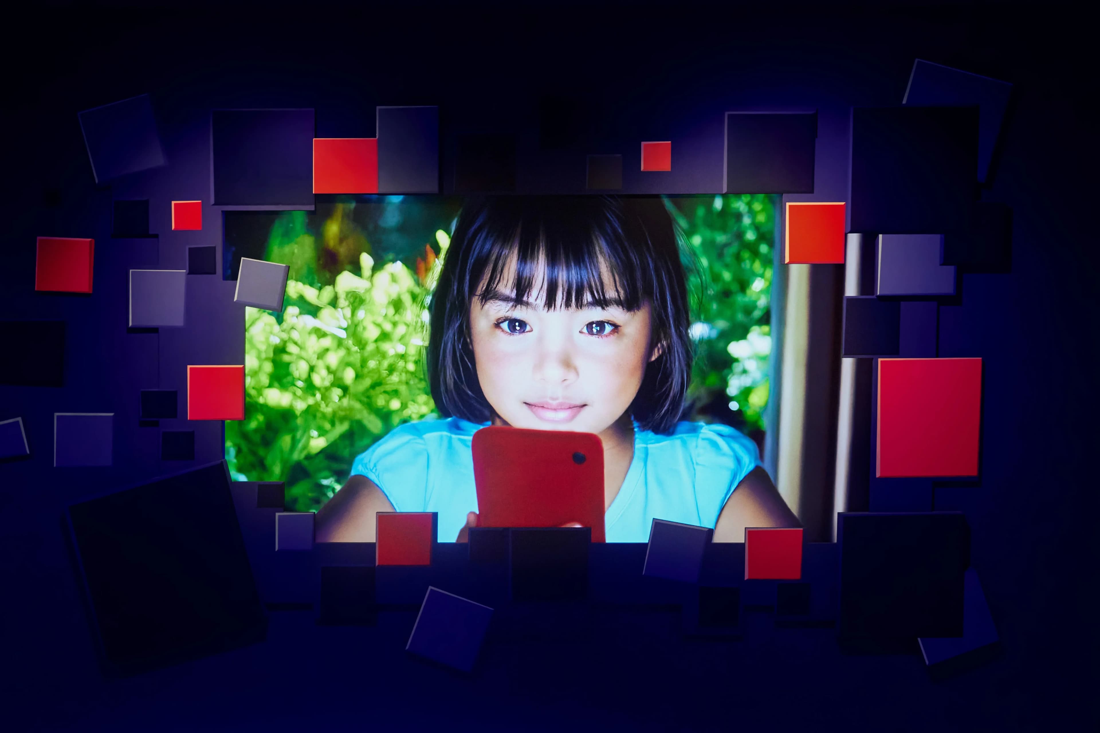 Projection mapping featuring a girl looking at her smartphone, powered by a Screenberry media server at the UK Pavilion, Expo 2025 Osaka.