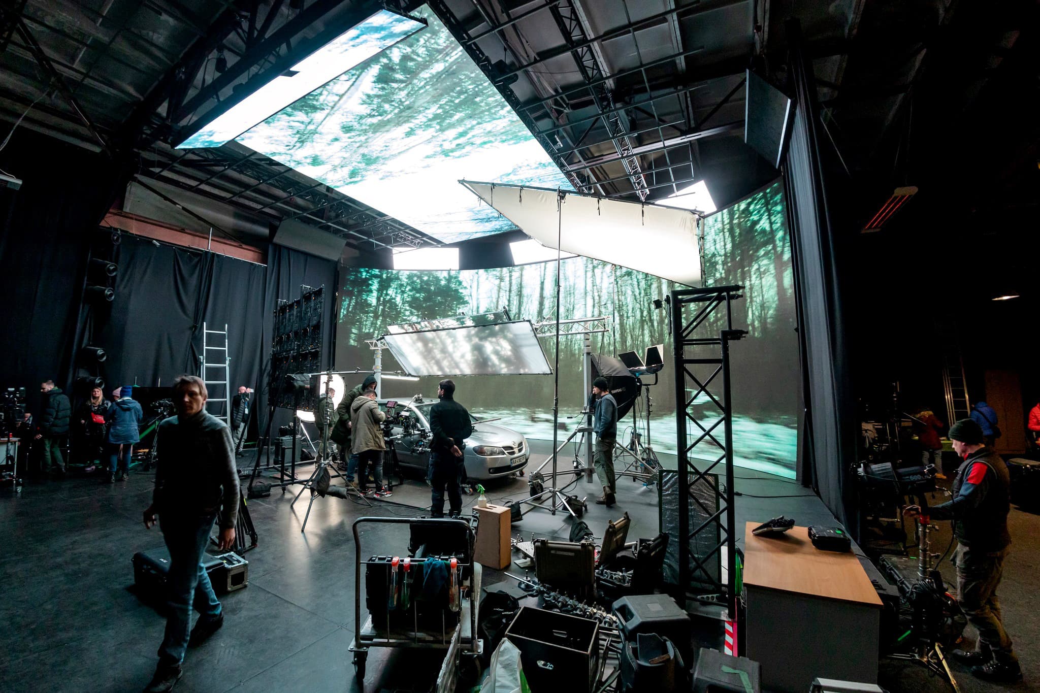 Being the scenes of filming In Her Car TV series at One Location virtual production studio