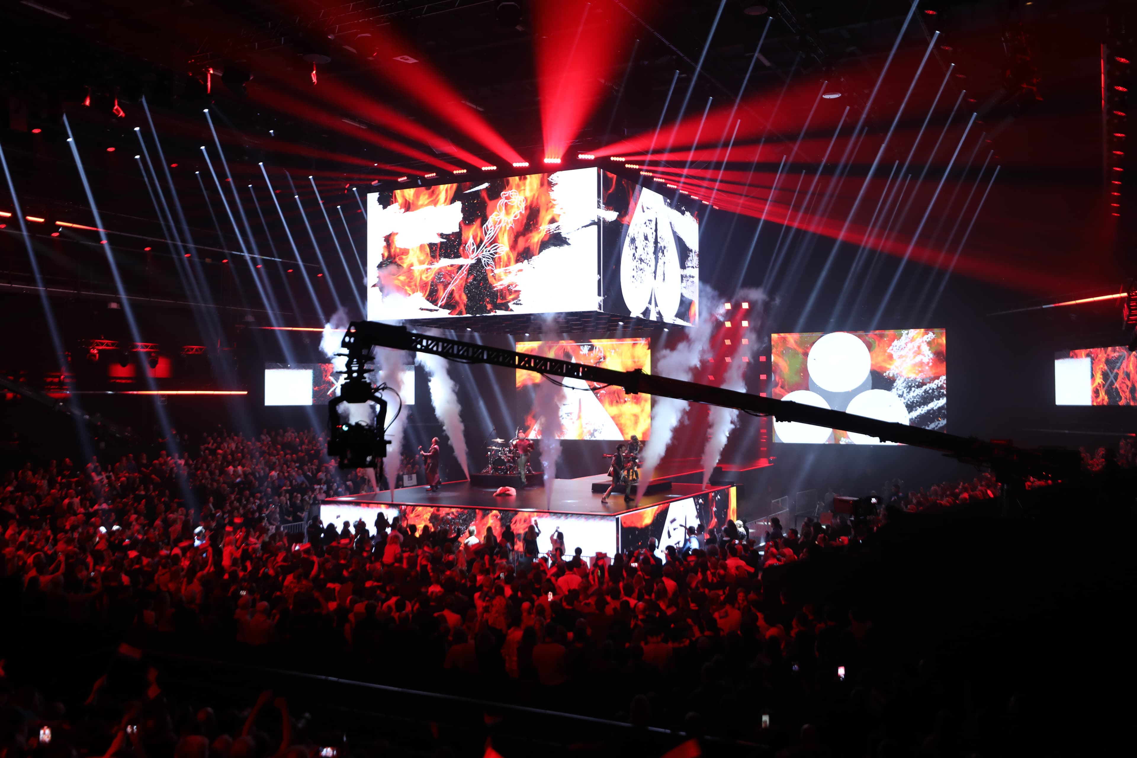 Stage performance at the Luxembourg Eurovision Contest featuring spectacular stage graphics, driven by Screenberry media servers