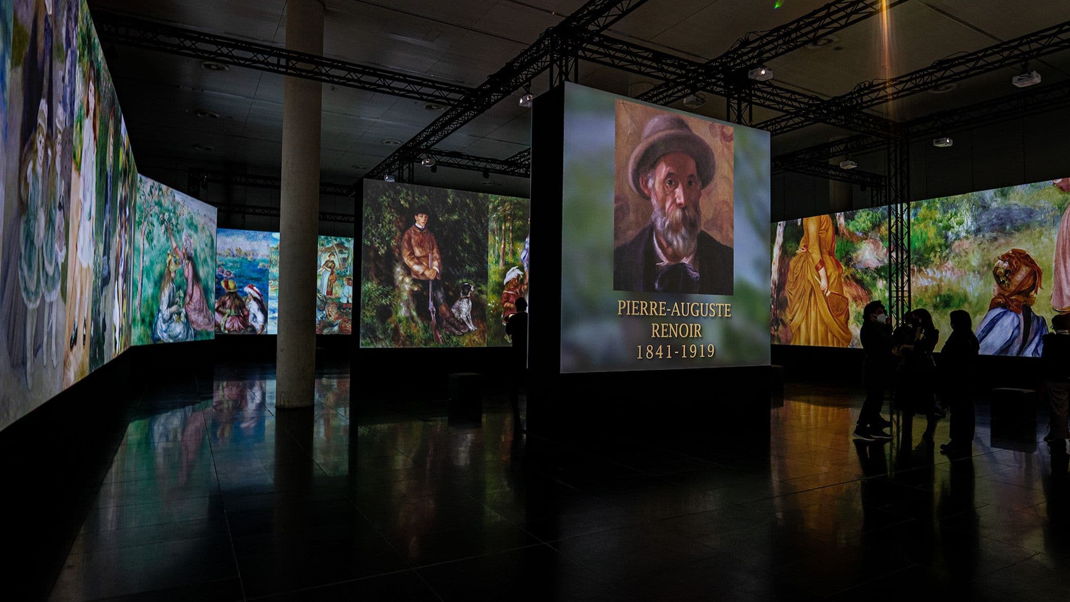 Impressionist paintings projected onto digital gallery walls, showcasing Screenberry's role in driving multimedia exhibitions