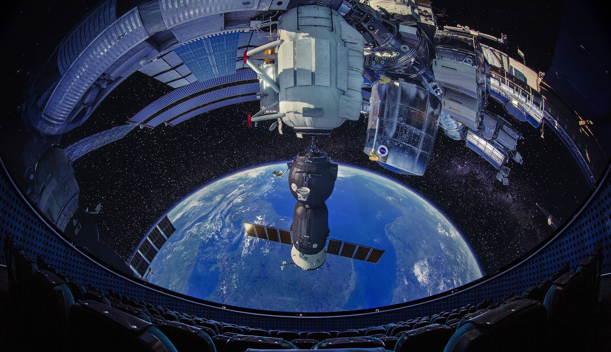 Screenberry-driven fulldome projection at Sir Patrick Moore Planetarium, illustrating Screenberry's super high-resolution video playback capabilities